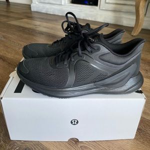 Lululemon BlissFeel Run shoes